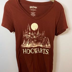 3/$10 Hogwarts T shirt